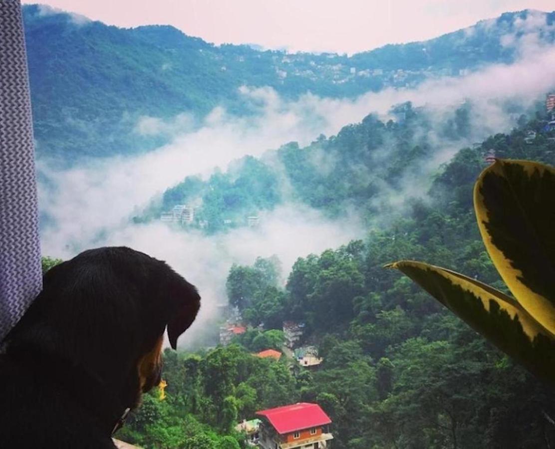House Of Nomad Hostel Gangtok Bagian luar foto