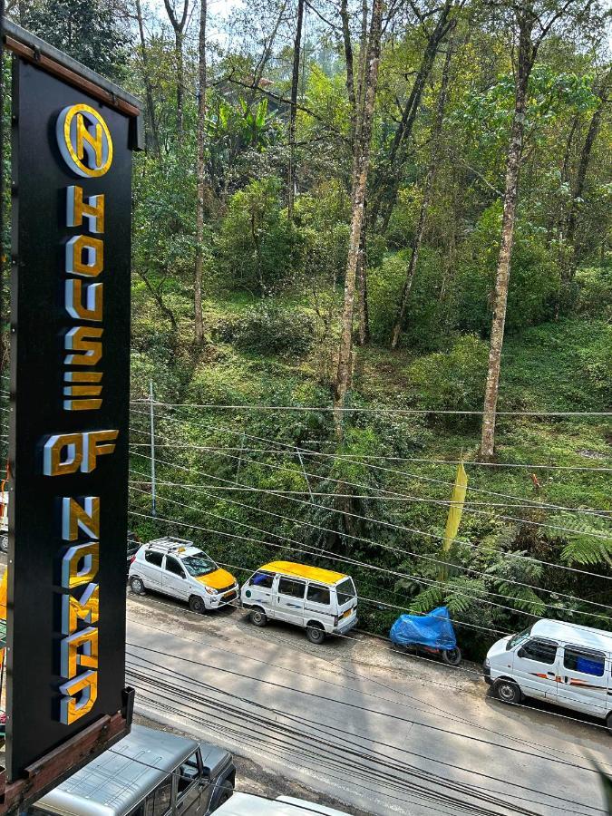 House Of Nomad Hostel Gangtok Bagian luar foto
