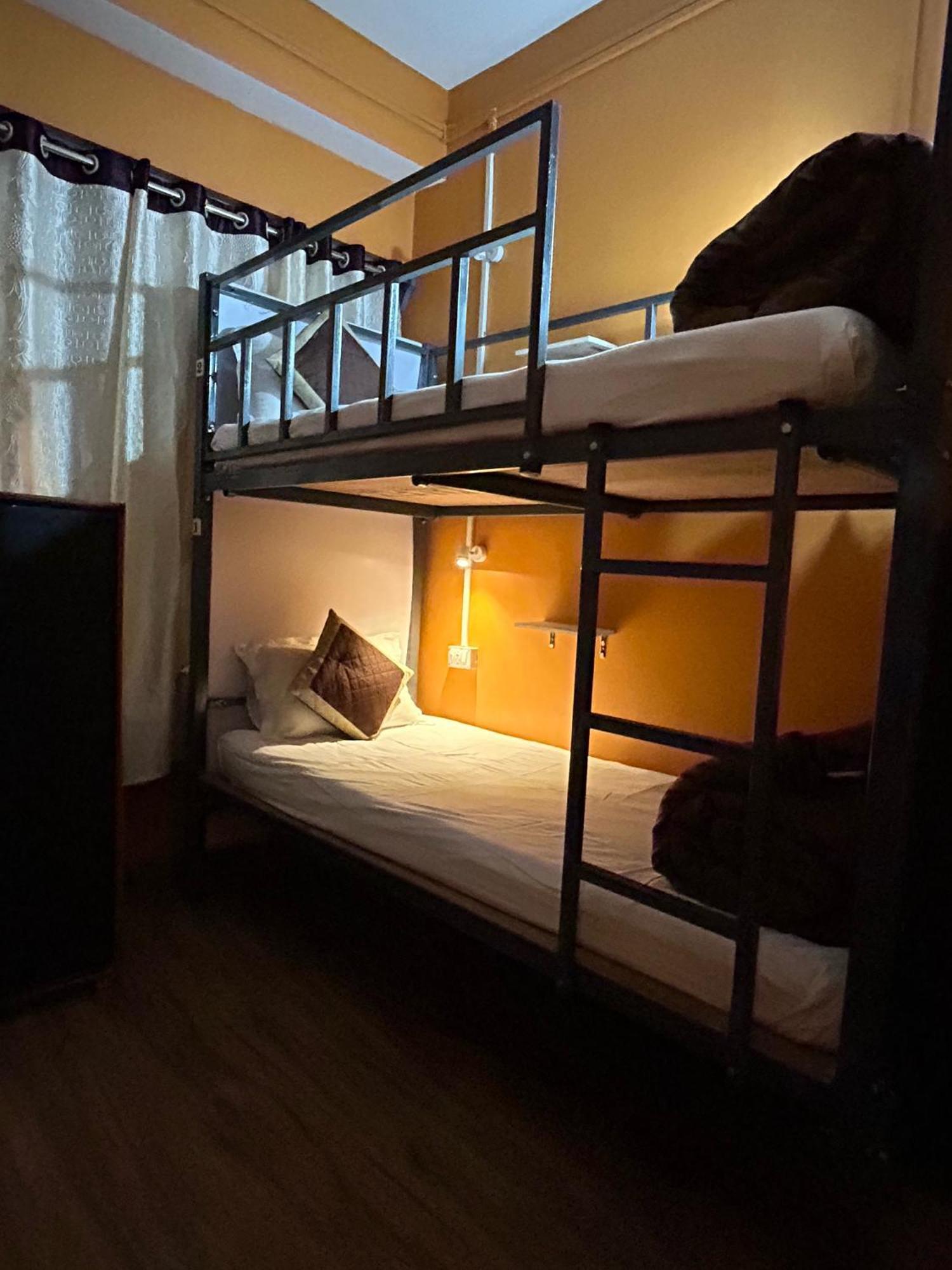 House Of Nomad Hostel Gangtok Bagian luar foto